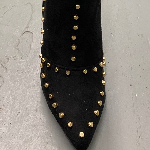 Studded Gold Booties NIB 7.5 - Picture 8 of 8